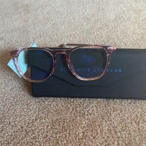 Diff Eyewear Rose Glasses with blue light protection